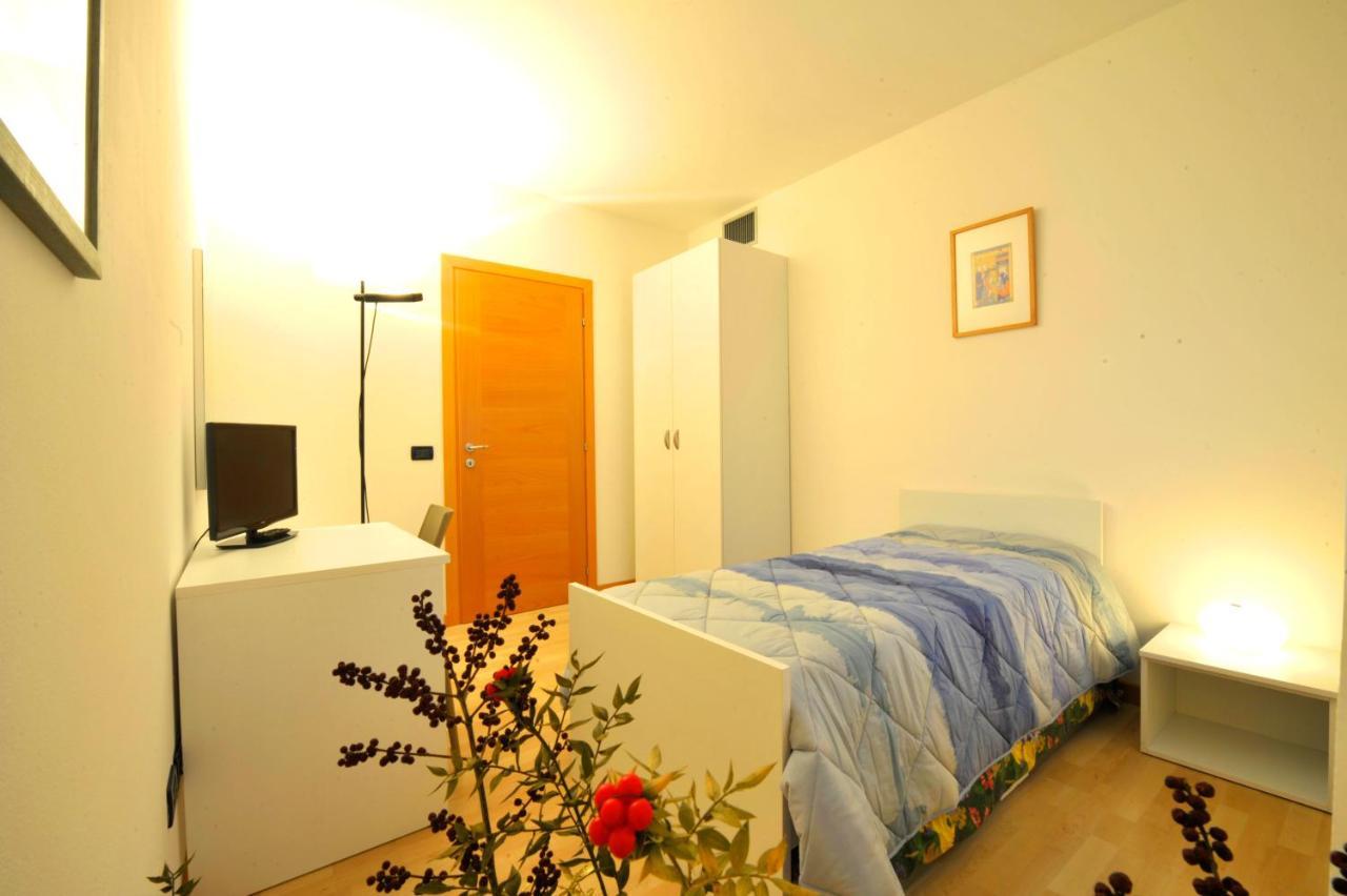 Bed And Breakfast La Sosta Ponte San Nicolo Room photo