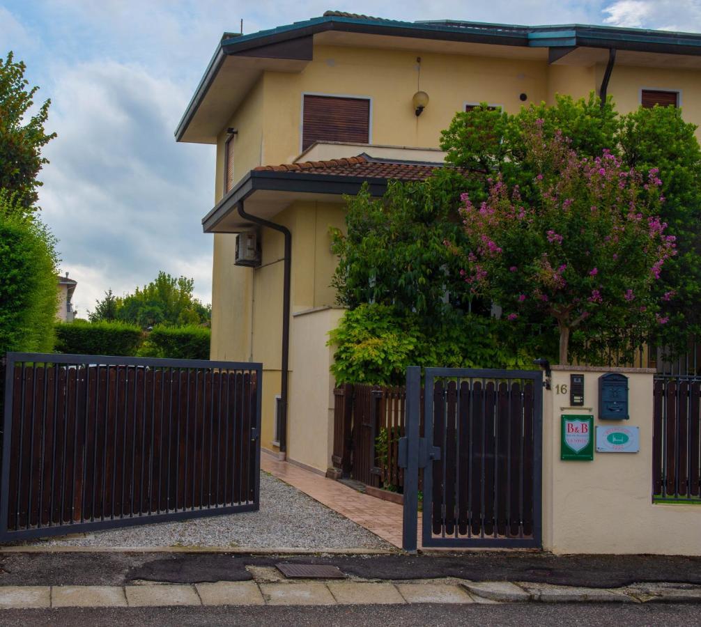 Bed And Breakfast La Sosta Ponte San Nicolo Exterior photo